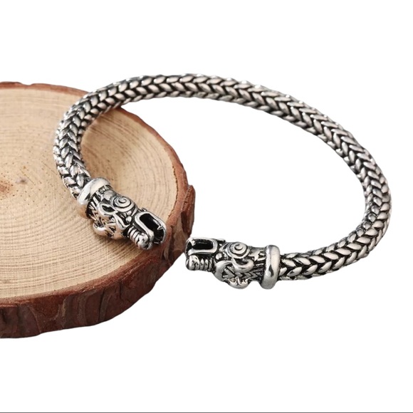Norse Viking Mens Silver Bracelet Bangle Arm Ring Band Adjustable Dragon Heads - Picture 2 of 2